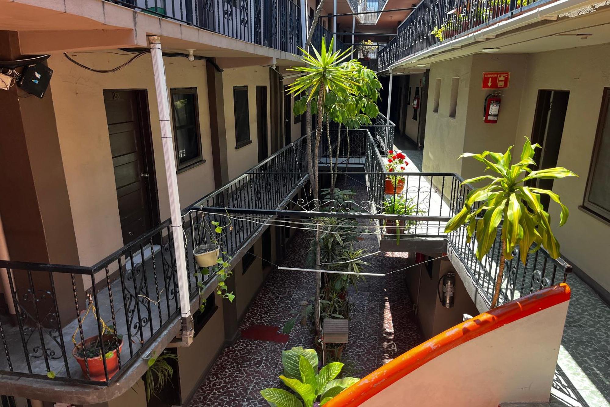 Oyo Hotel Linda ติฮัวนา ภายนอก รูปภาพ